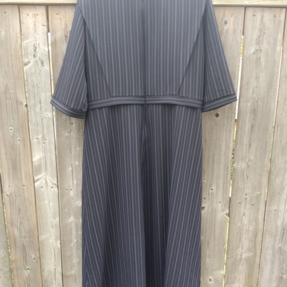 Amish Mennonite Cape Dress 43.75"B 38"W Black Red Pinstripe - Picture 7 of 10